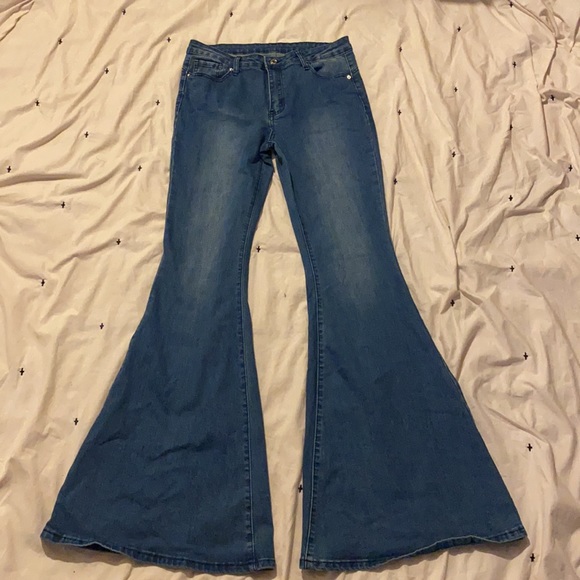 Jeans - Picture 3 of 4